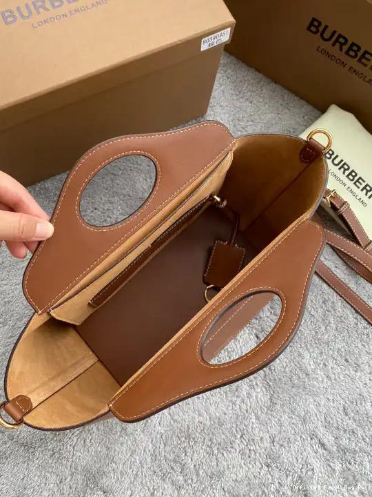 Official First Bag Ru BURBERRY Tote Pocket 0506